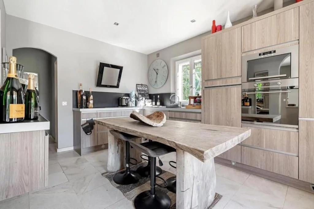 גאסה Grande Villa St-Tropez Area Avec Piscine Chauffee מראה חיצוני תמונה